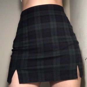 Plaid green mini skirt